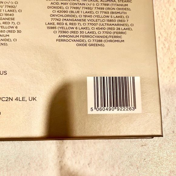 Iconic London BLAZE CHASER FACE PALETTE brand new! - Picture 7 of 9